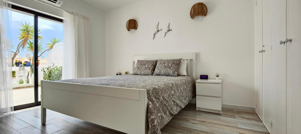 The Swallow'S Rest Beach House - Meia Praia Lagos Buitenkant foto