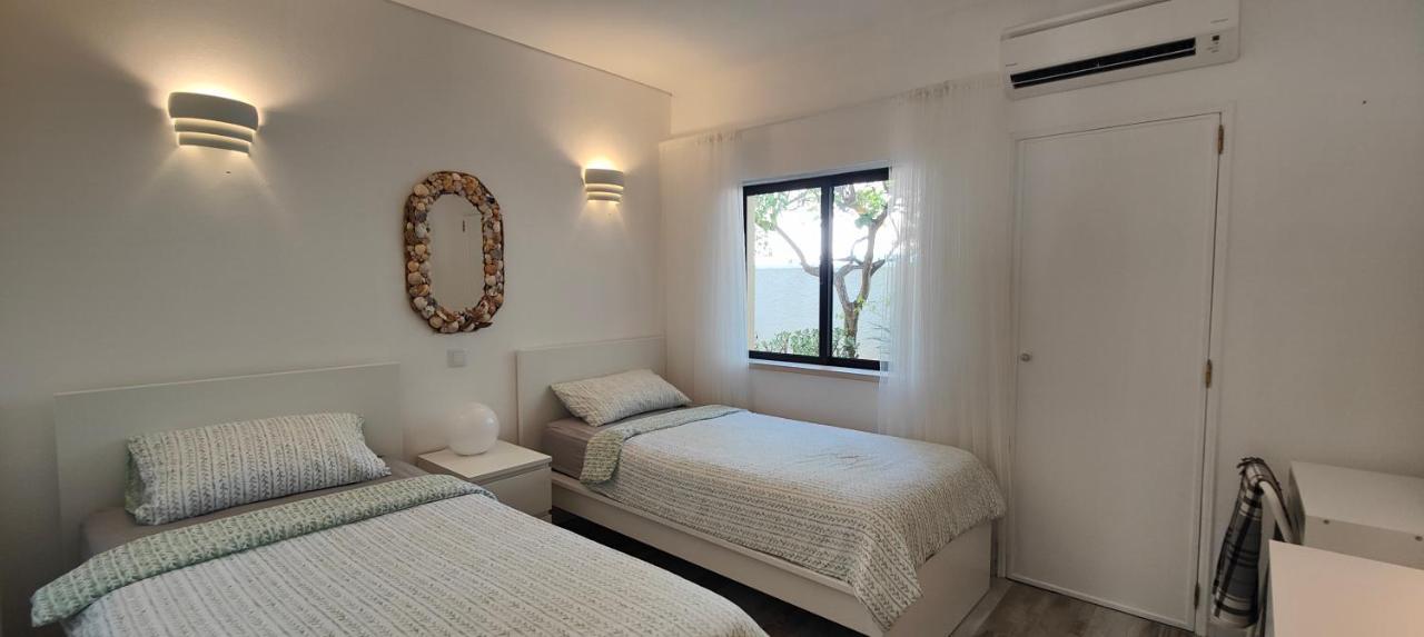 The Swallow'S Rest Beach House - Meia Praia Lagos Buitenkant foto